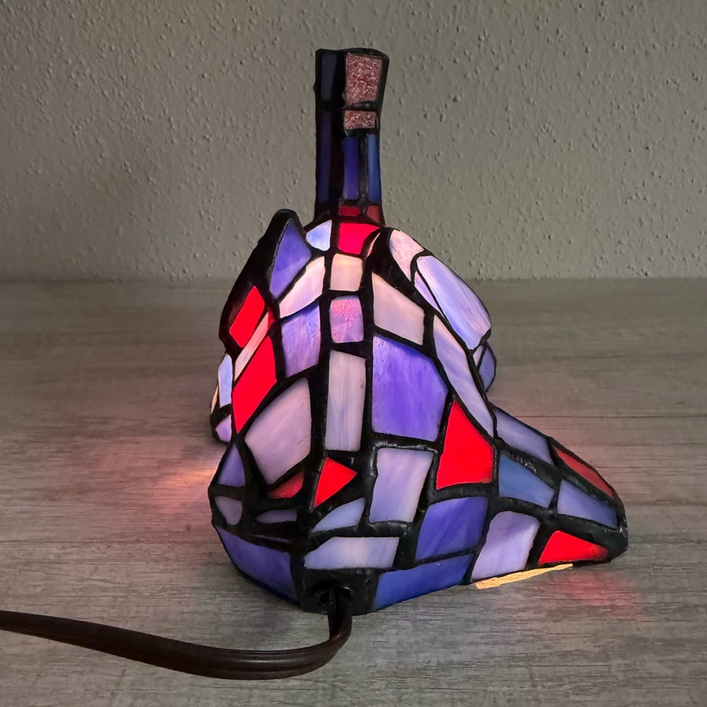 Vintage Elephant Table Lamp Tiffany Style Stained Glass Blue Desk Night Light - Picture 6 of 16
